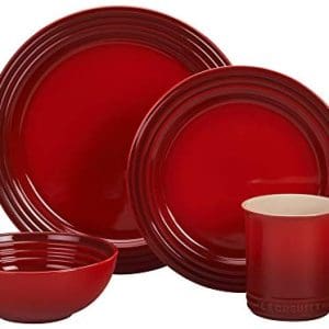 Discover the excellence of Le Creuset Stoneware Dinnerware Sets